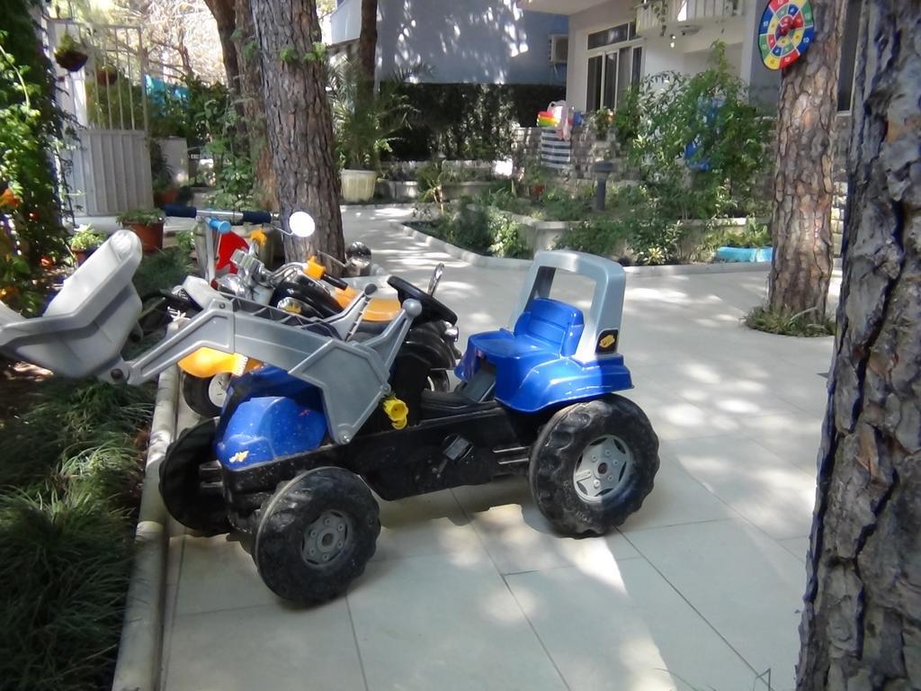 Hotel Princi I Vogel Velipoje Bagian luar foto